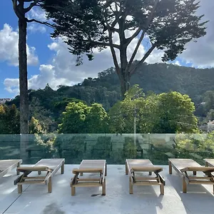 cedros-nature-house.hotels-lisbon-portugal.com/